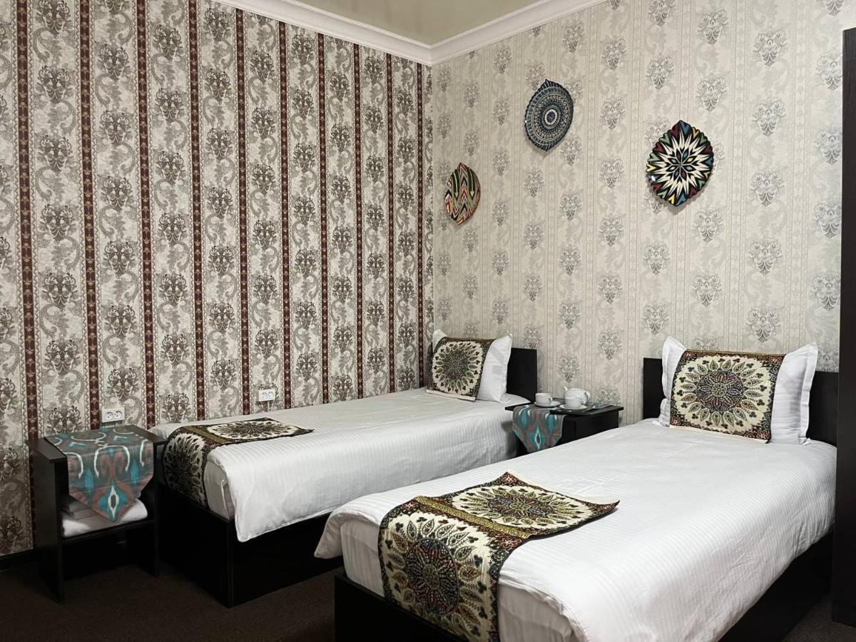 Old Safari Golden Location Guest House Buchara Zewnętrze zdjęcie