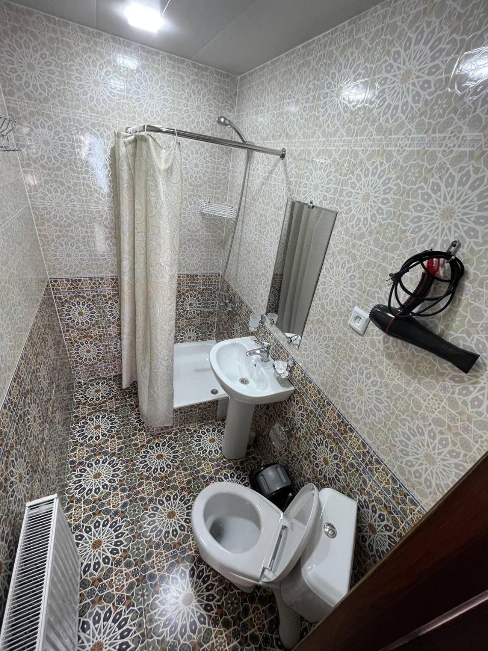 Old Safari Golden Location Guest House Buchara Zewnętrze zdjęcie